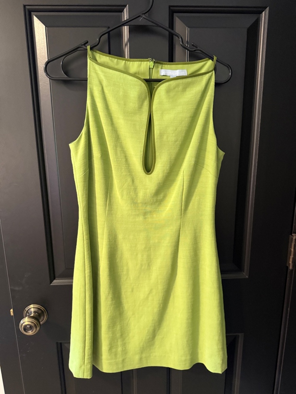 ANTONIO MELANI Neon Lime Sleeveless Keyhole Shift Dress